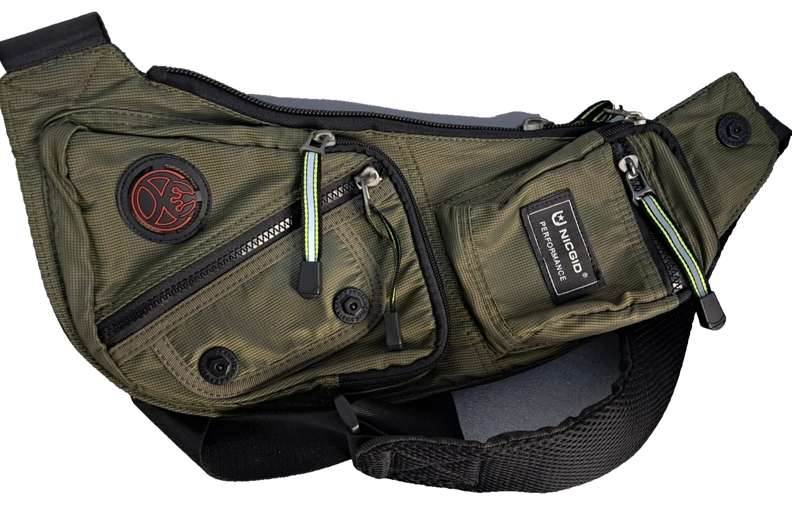 NICGID Green Sling Bag Chest Shoulder Backpack Crossbody Bags Casual Daypack