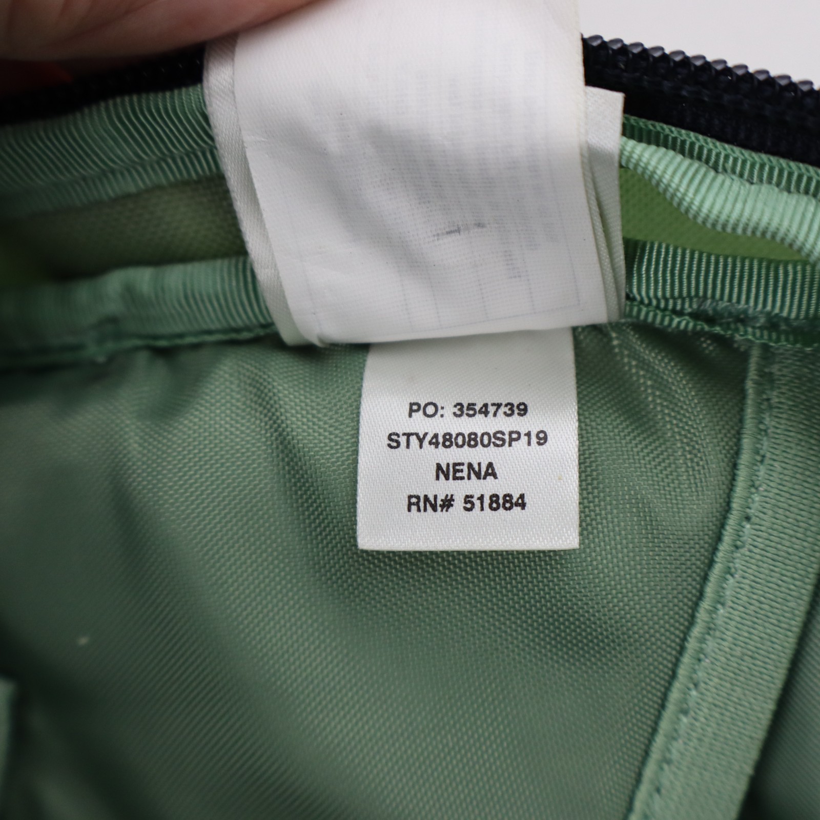 Patagonia Refugio 26L Womens Backpack Green Laptop Bag Daypack Hiking School