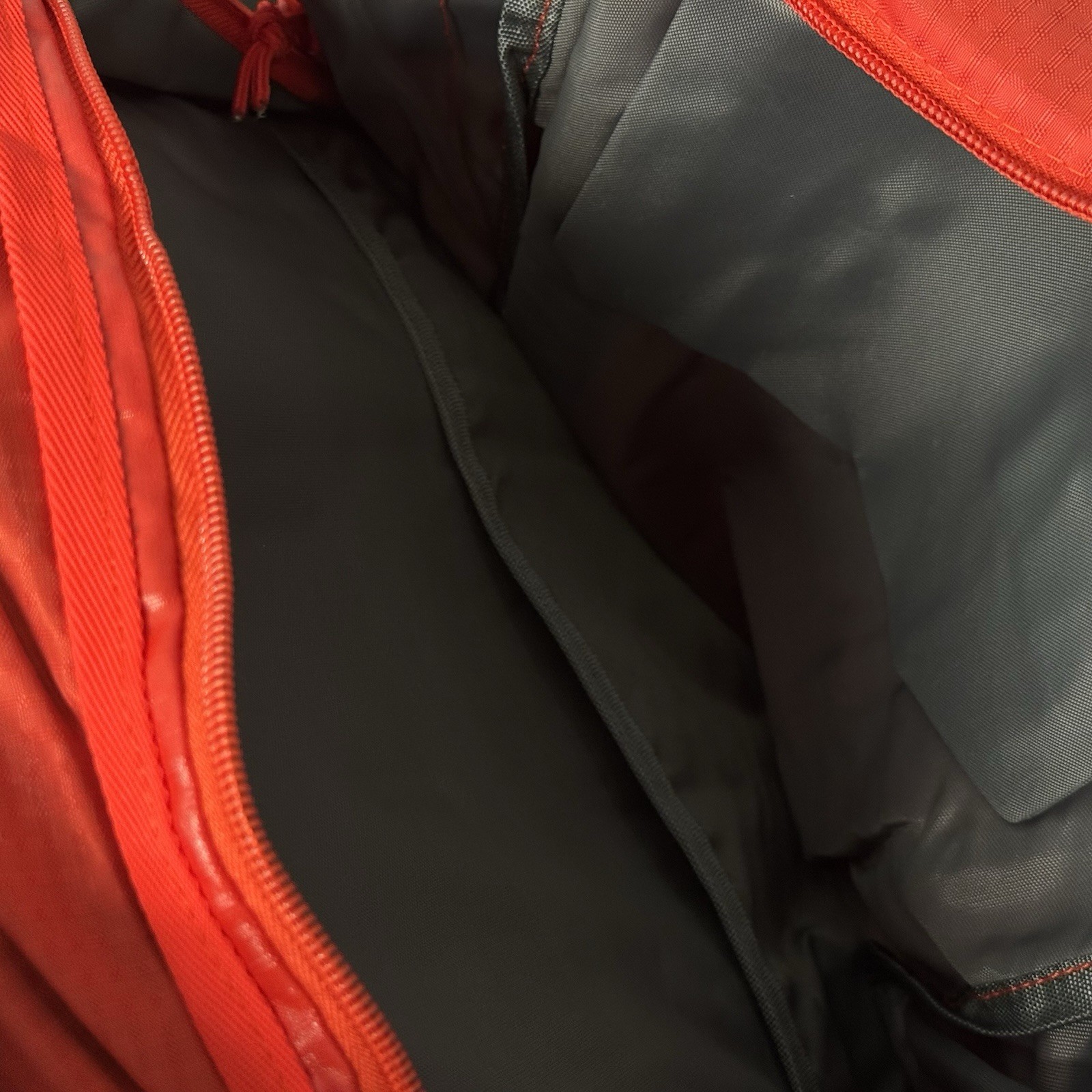 Supreme Backpack Red FW18 Adjustable Breathable Mesh Condura Clip Zip Backpack