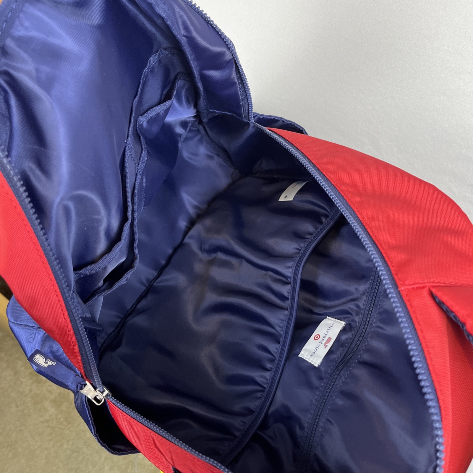 Vineyard Vines Red and Navy Blue Backpack School Work Beach New Without Tags