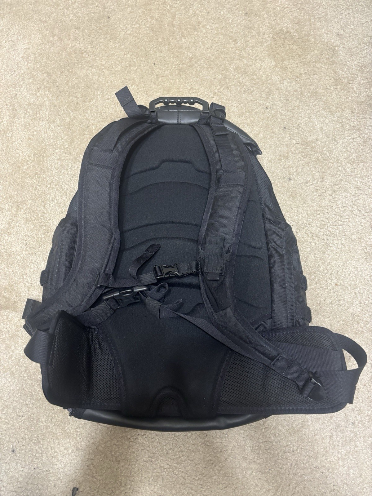Oakley Tactical Field Gear Backpack Black Hard Shell Laptop Travel Bag Rare