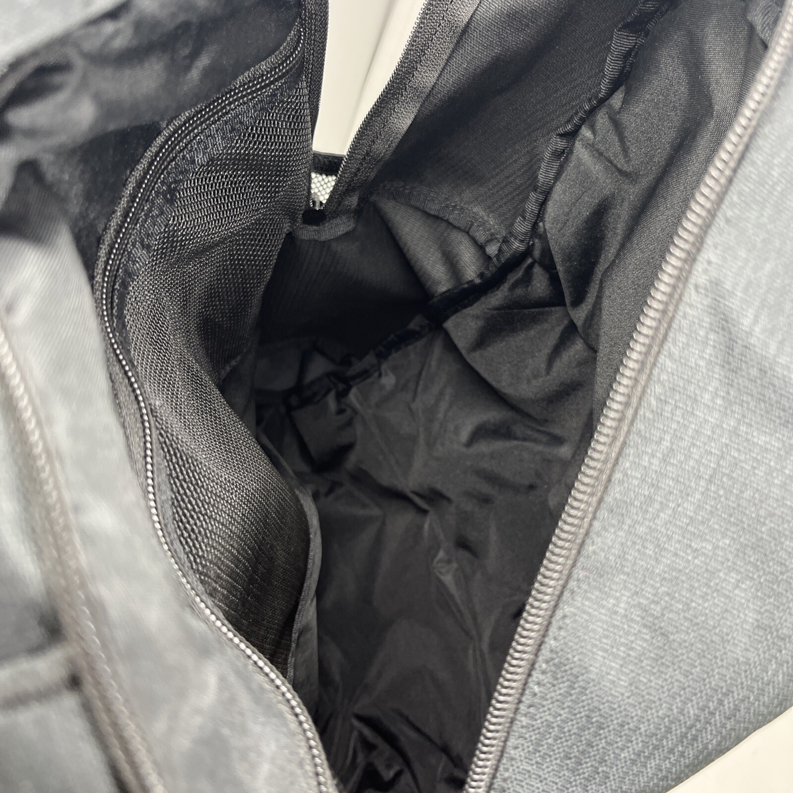 Nike Brasilia 9.5 Backpack Medium Training Sports Backpack Black 18×12″