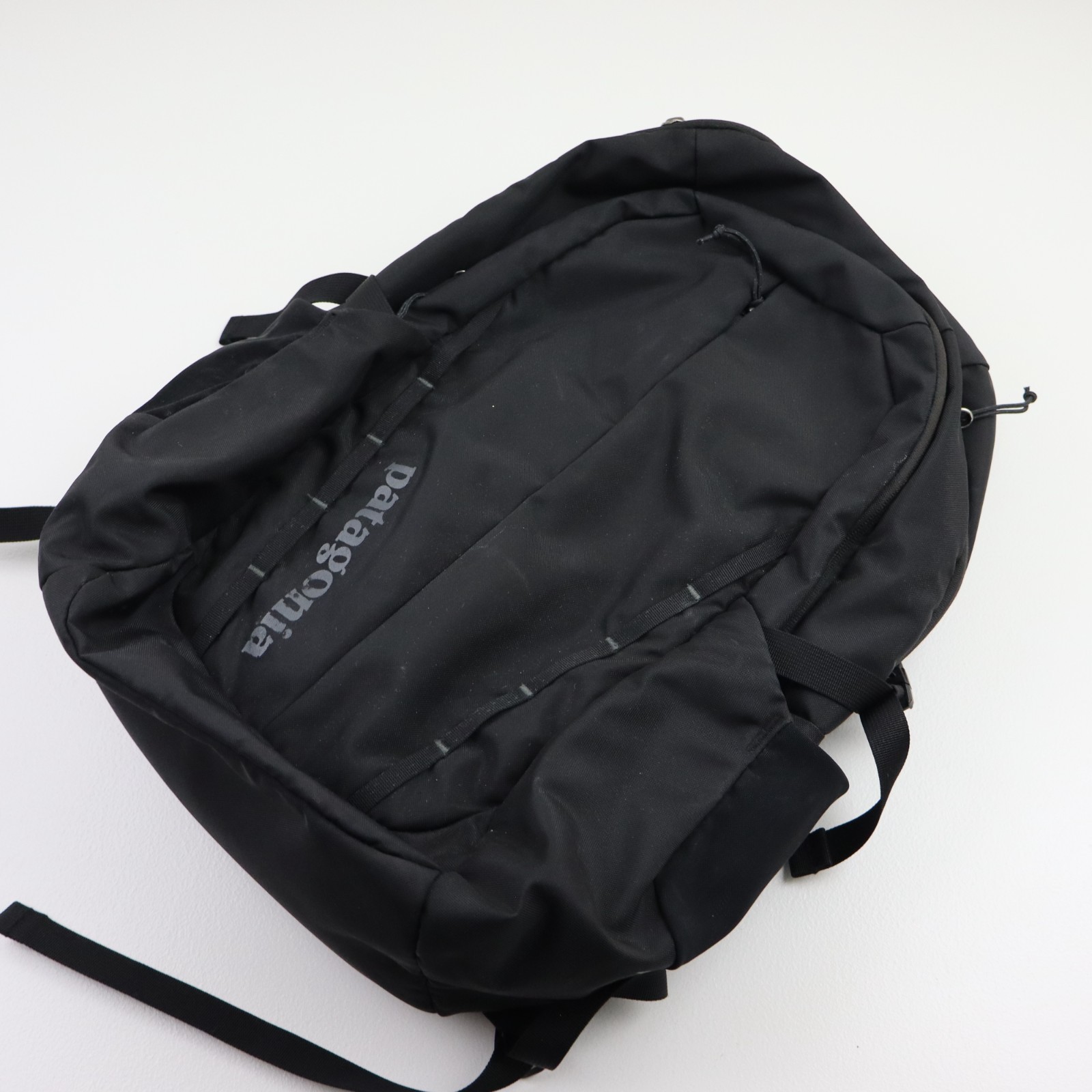 Patagonia Refugio 28L Backpack Black Laptop Bag Daypack Hiking Travel School
