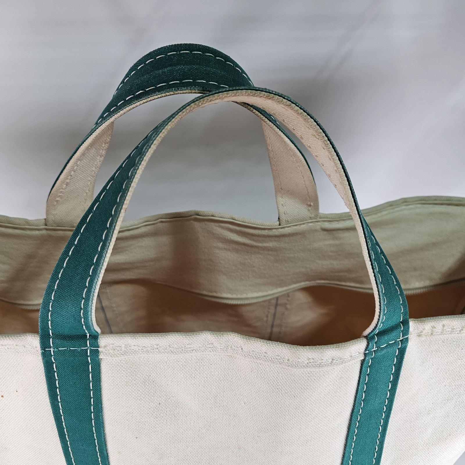 Vtg LL Bean Boat And Tote Bag Canvas Green Zip Top Heavyweight Large 21x13x7