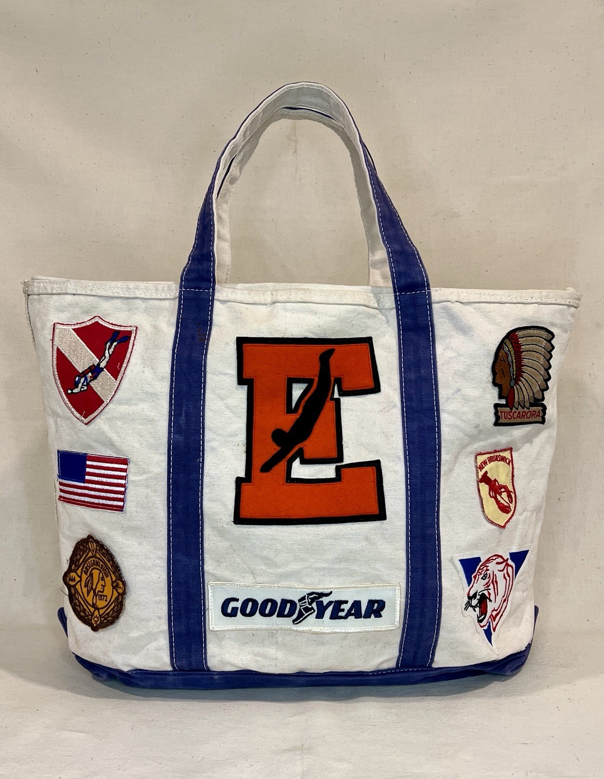 Vintage GH Bass Canvas Zipper Tote Bag (LL Bean style) with Vintage Patches