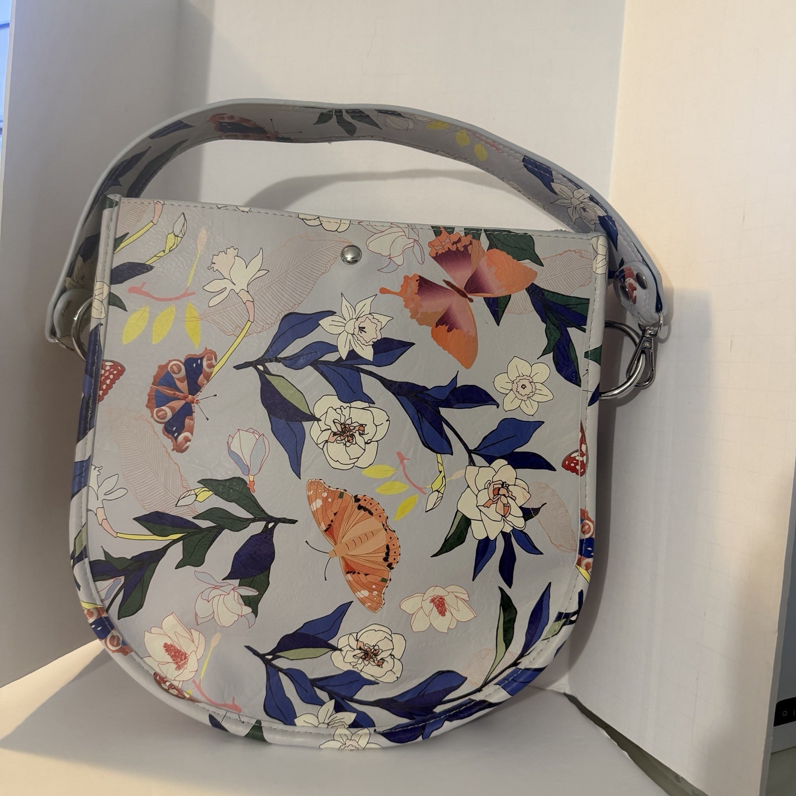 ahdorned U-Shaped Messenger Bag with Eclectic Butterfly Floral Desig
