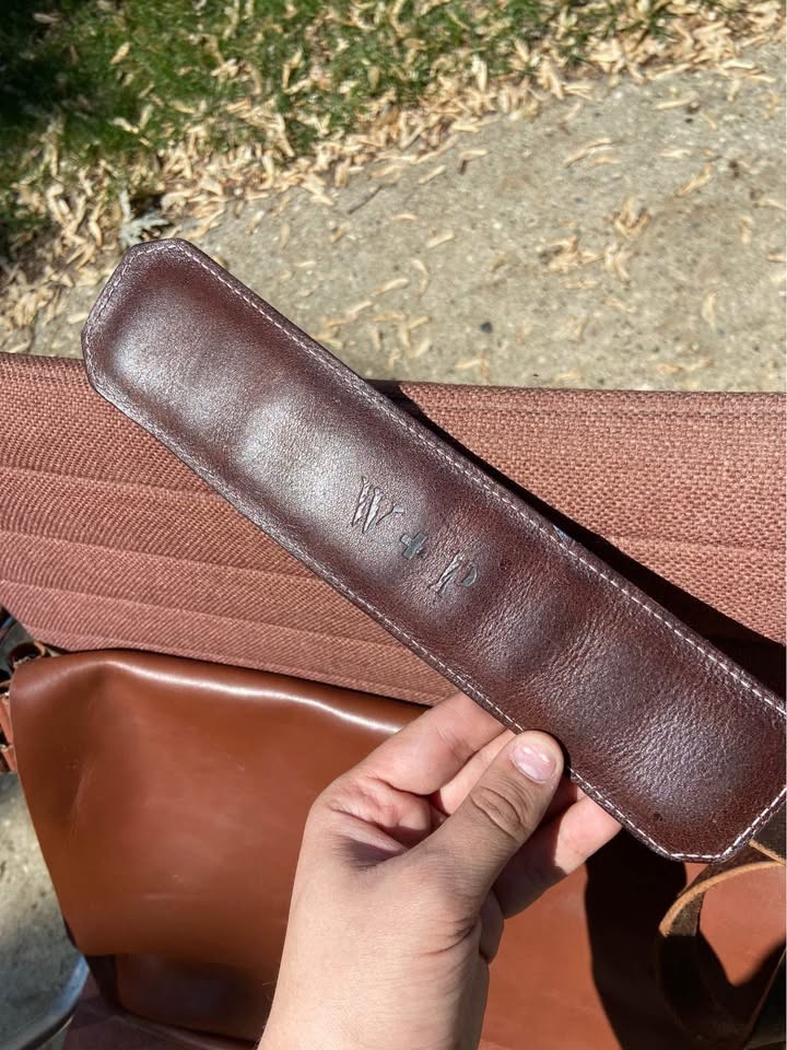 Men’s Whipping Post WP Standard Large Vintage Leather Messenger Bag
