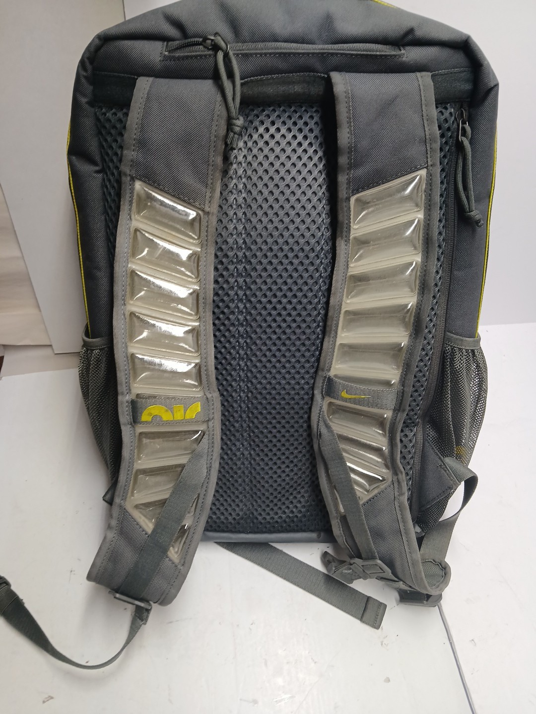 Nike Utility Speed Training Backpack Gray Gym Athletic