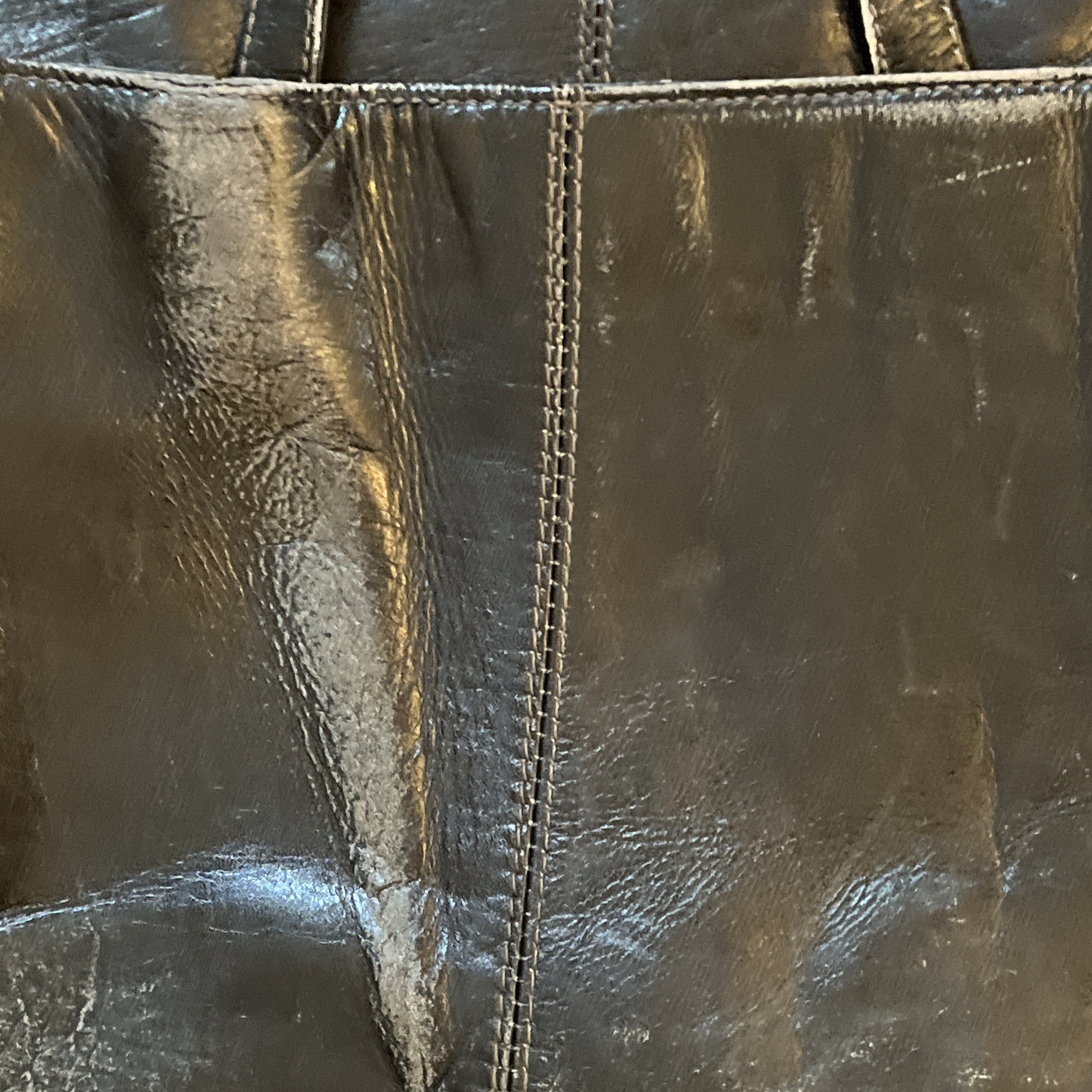 Wilsons Leather BLACK Messenger Flap BAG Distressed Grunge office School Retro