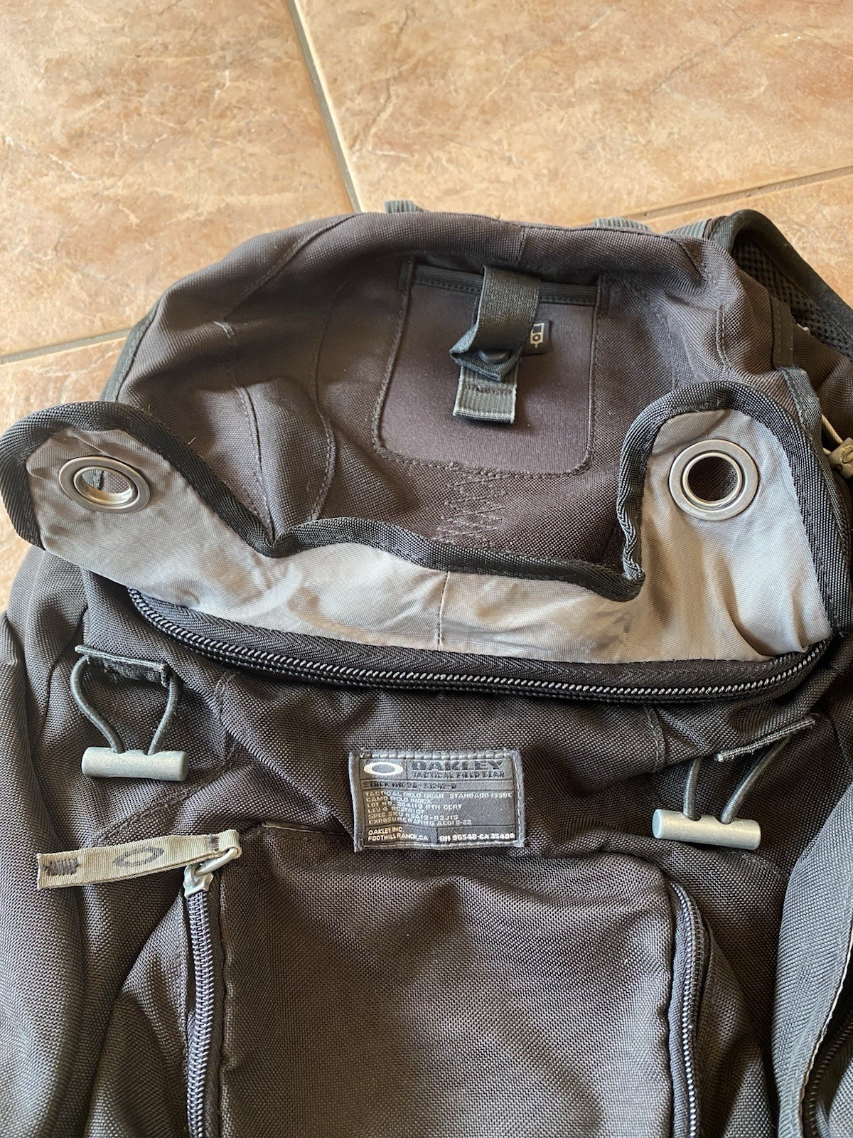 Vintage Oakley Panel Backpack Black “The Book of Eli” Tactical Bag Y2K