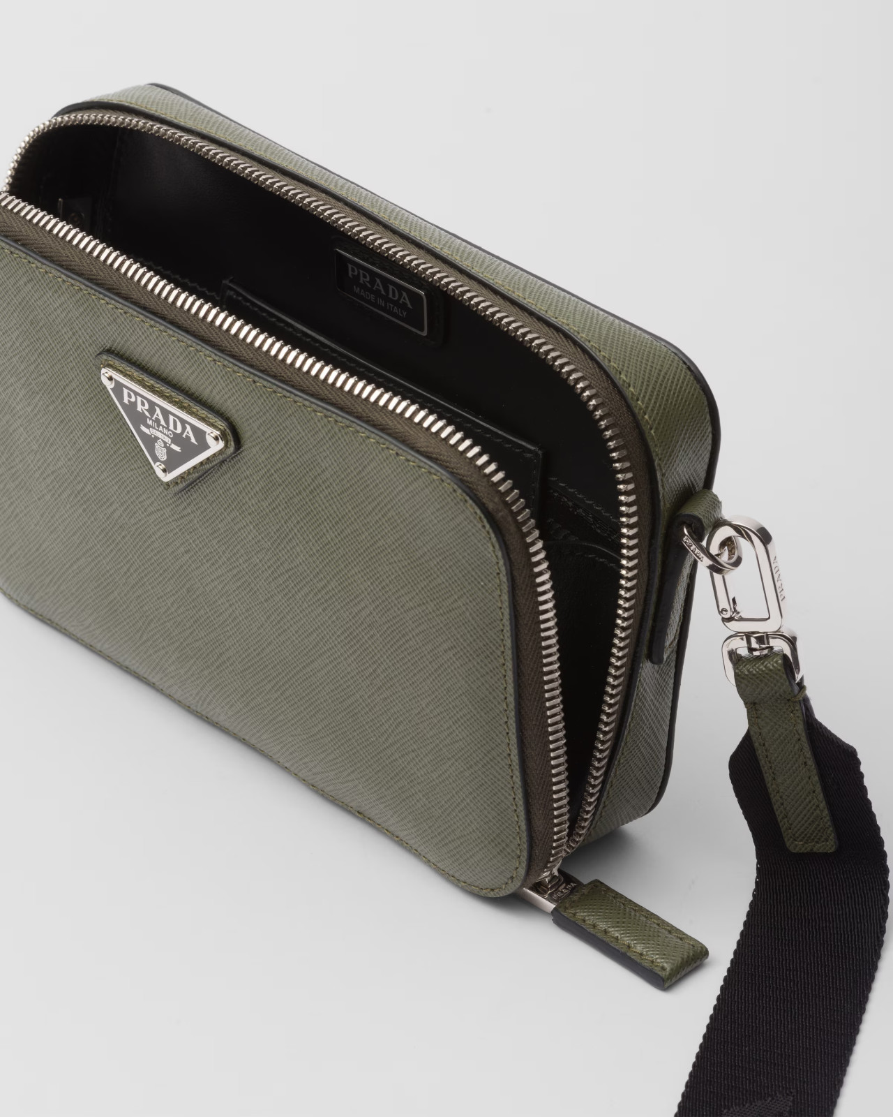 👜🟢 Prada Brique Saffiano Leather Bag – Loden Green – Like New Crossbody