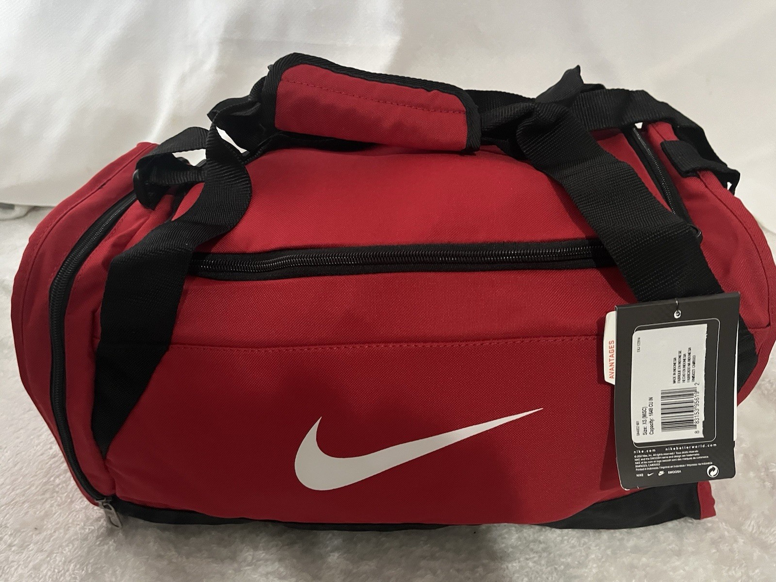 NIKE BA4832red,black,grey,navy,(misc) BAG Capacity:1648 CU IN