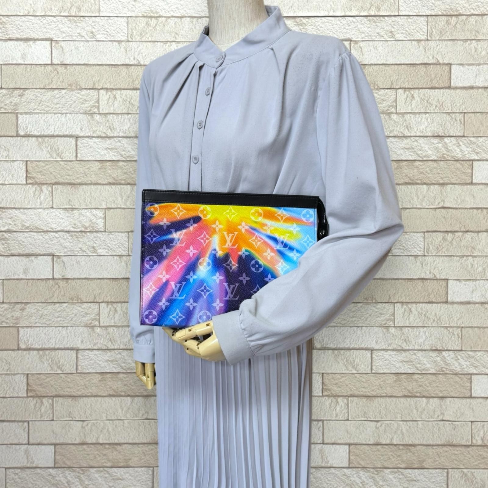 LOUIS VUITTON Clutch bag M45941 Pochette Voyage MM used