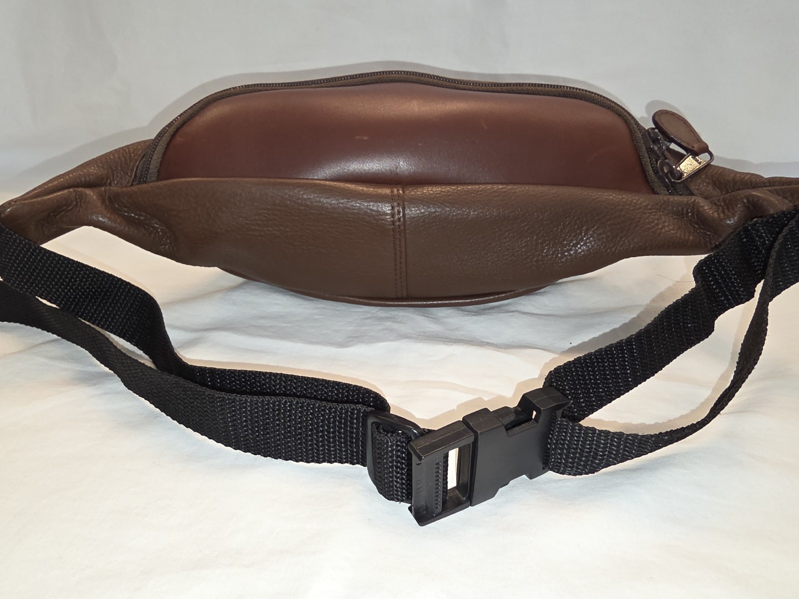 VTG L.L. Bean Traveler Fanny Pack Bag All Tanned Full Grain Leather Pockets