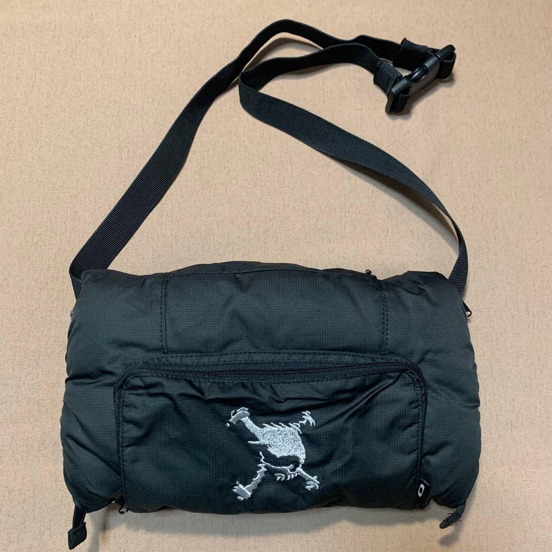Vintage Oakley Skull Logo Shoulder Bag Bone Design Black Y2K Rare