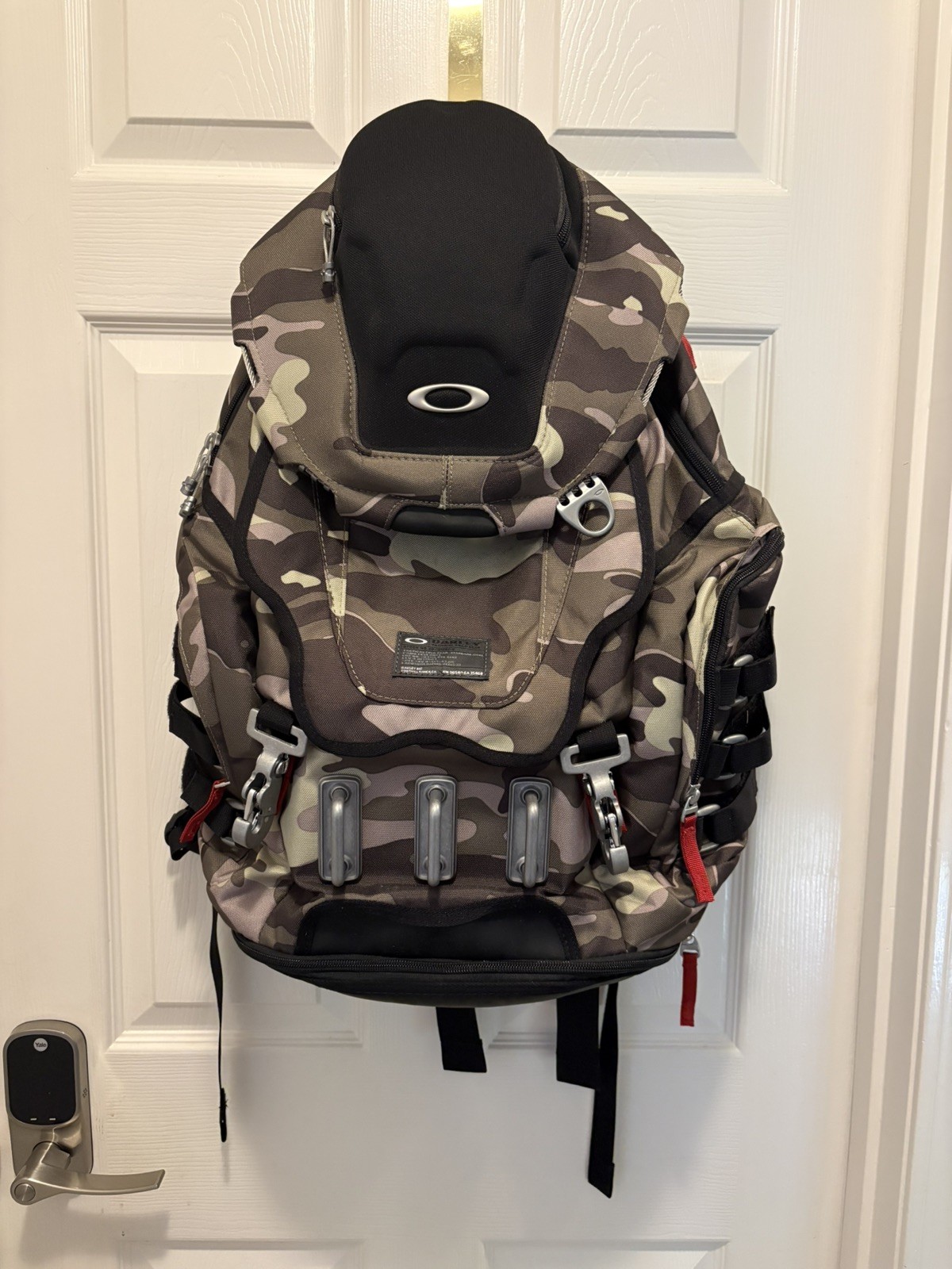 OAKLEY KITCHEN SINK BACKPACK Herb Camo 34L Tactical Field Gear Day Pack Bag