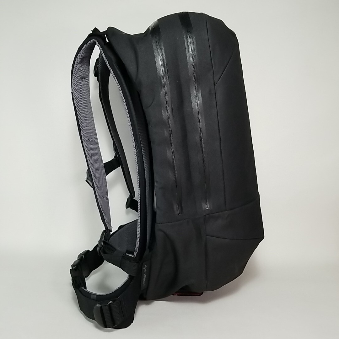 Hydro Flask Journey 20L Hydration Backpack S/M Black No Bladder Included