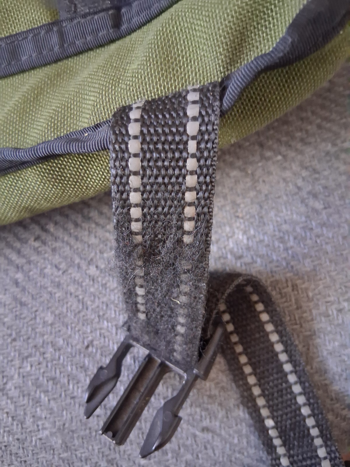 Chrome Industries Citizen Messenger Shoulder Bag Green Vintage