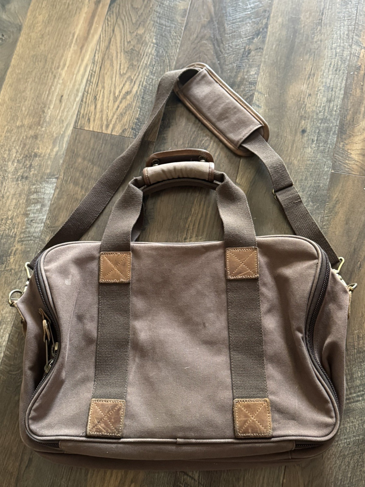 Cabela’s Canvas & Leather Messenger Travel Bag Hunting Camping Vintage Weekender