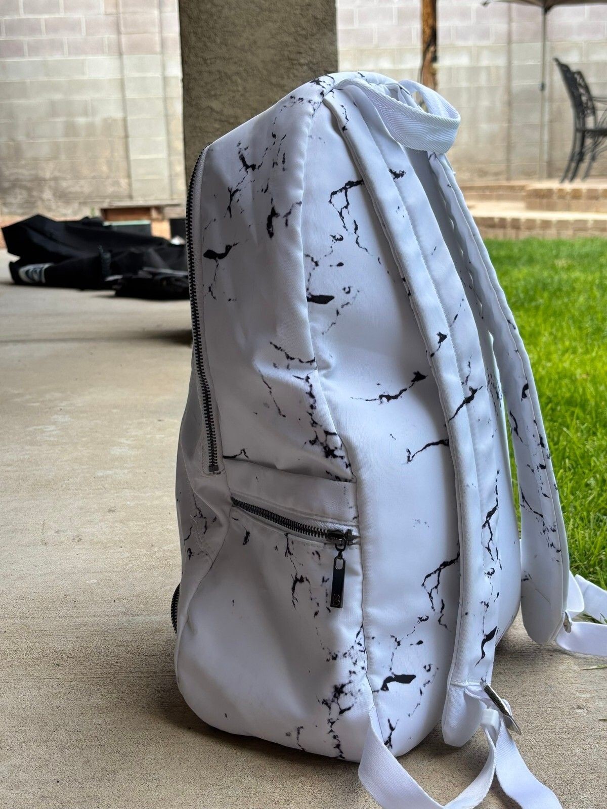 Buffbunny Game Changer Backpack – White Marble / Gunmetal Hardware