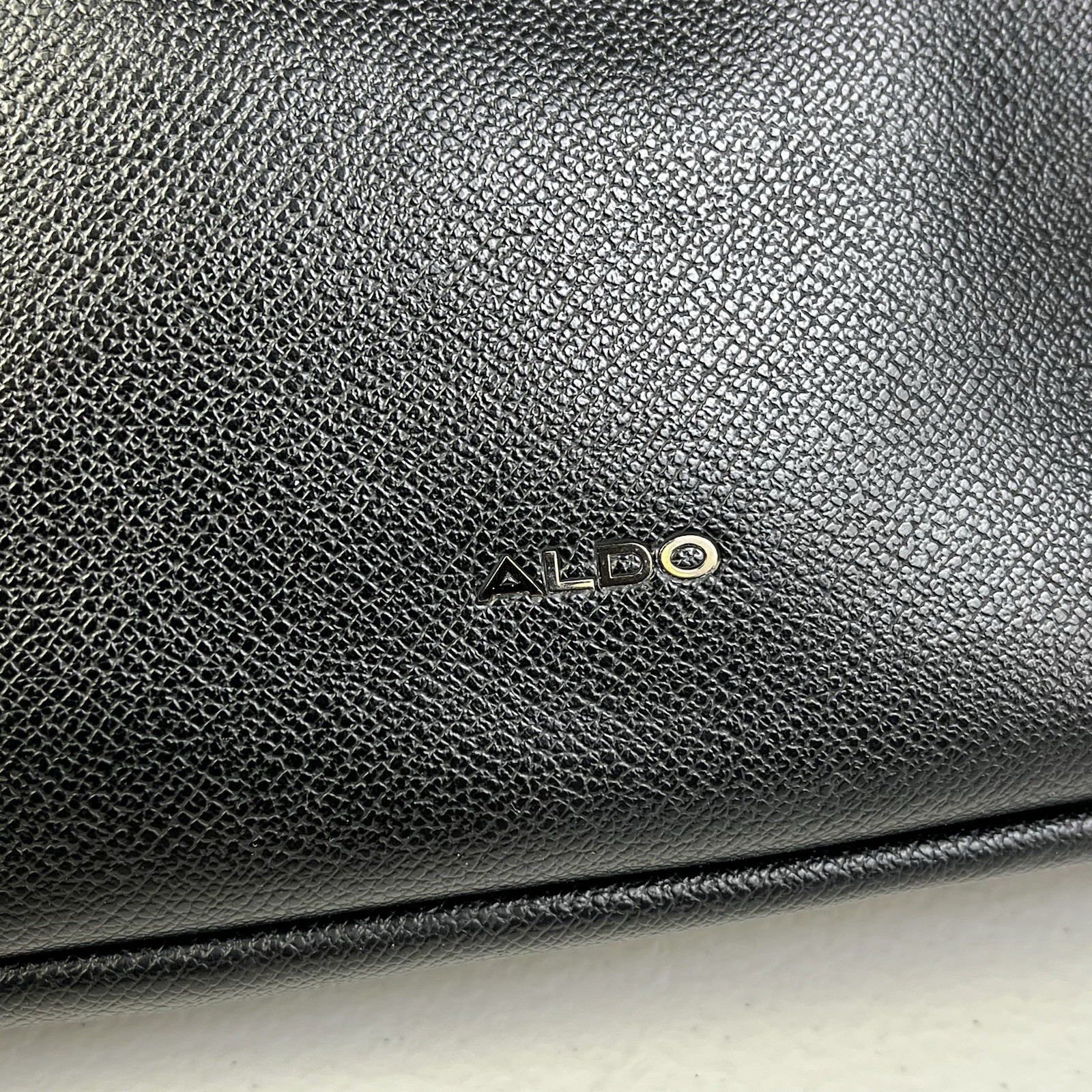 Aldo Messenger Bag Black Laptop Computer Zipper Pockets