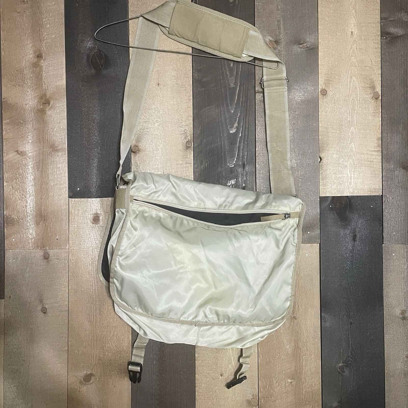 Fossil Brand Crossover Messenger Laptop Bag Satchel Purse, Soft Case
