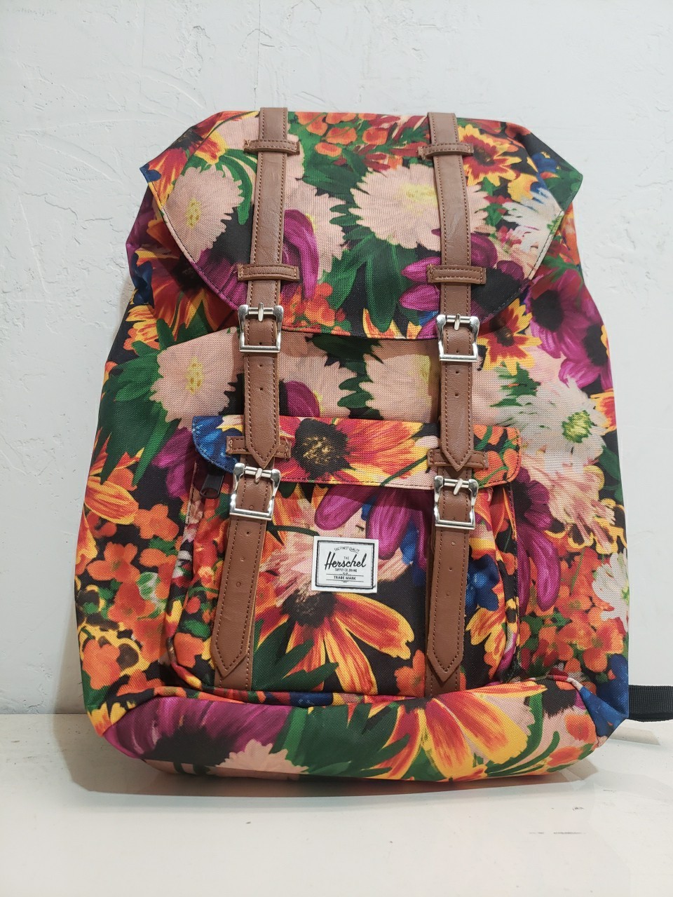 The HERSCHEL Supply Co. Floral In Bloom Backpack Laptop Bag Padded Strap