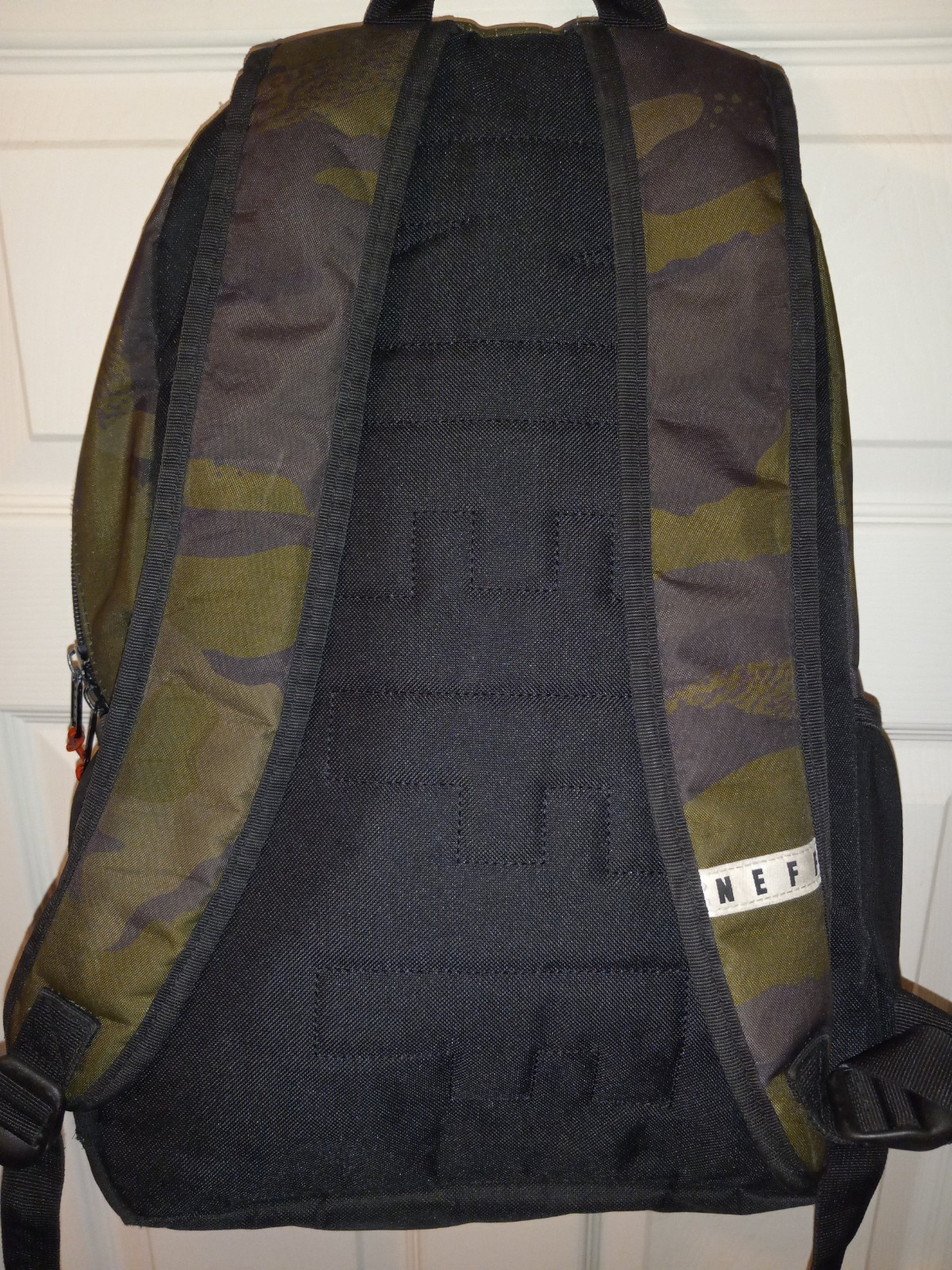 Neff Structure 18″ Backpack Camouflage Black Green With Laptop Sleeve School