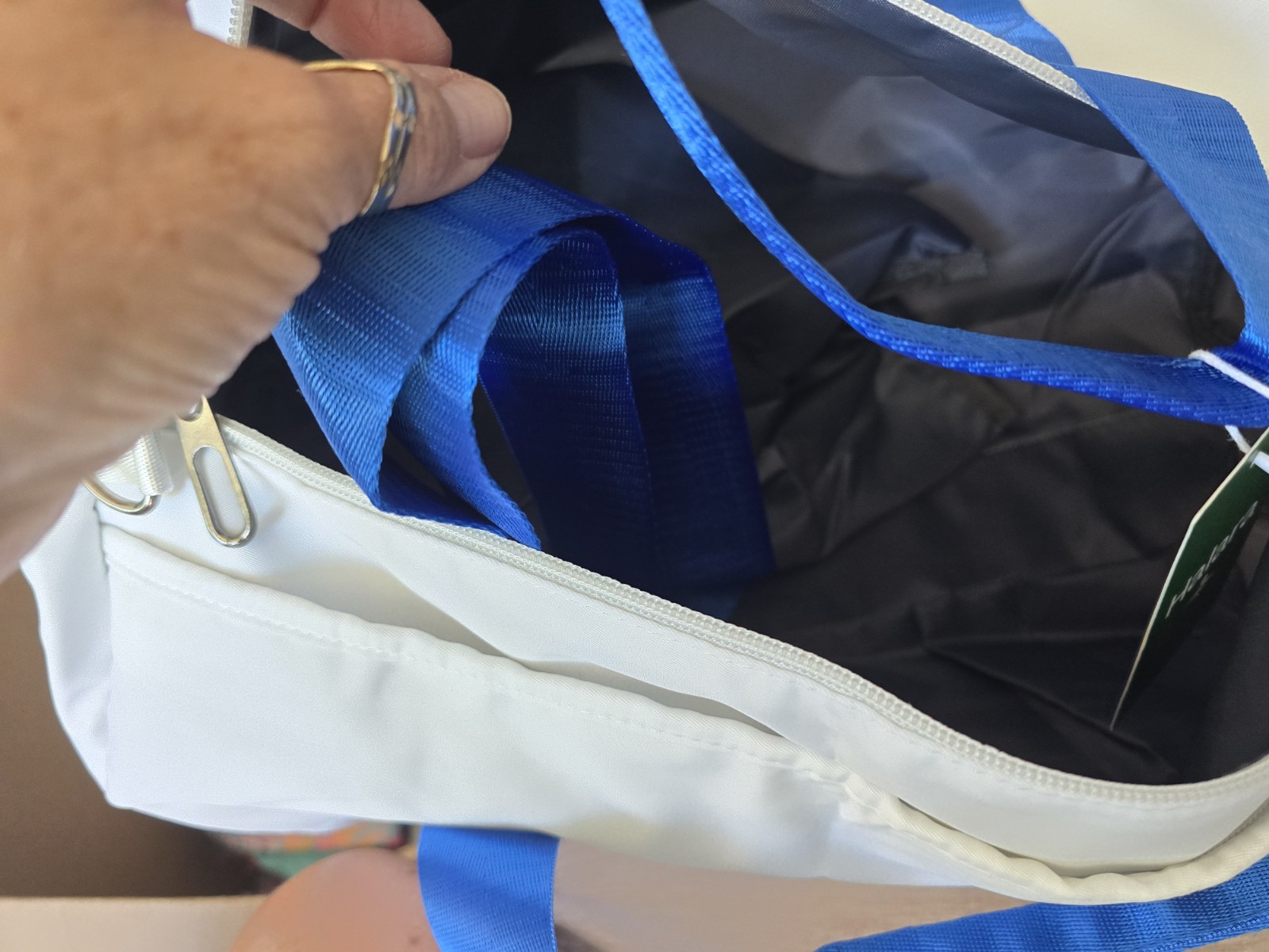 Halara white Duffle Travel bag new with tags w/shoulder strap. white & blue