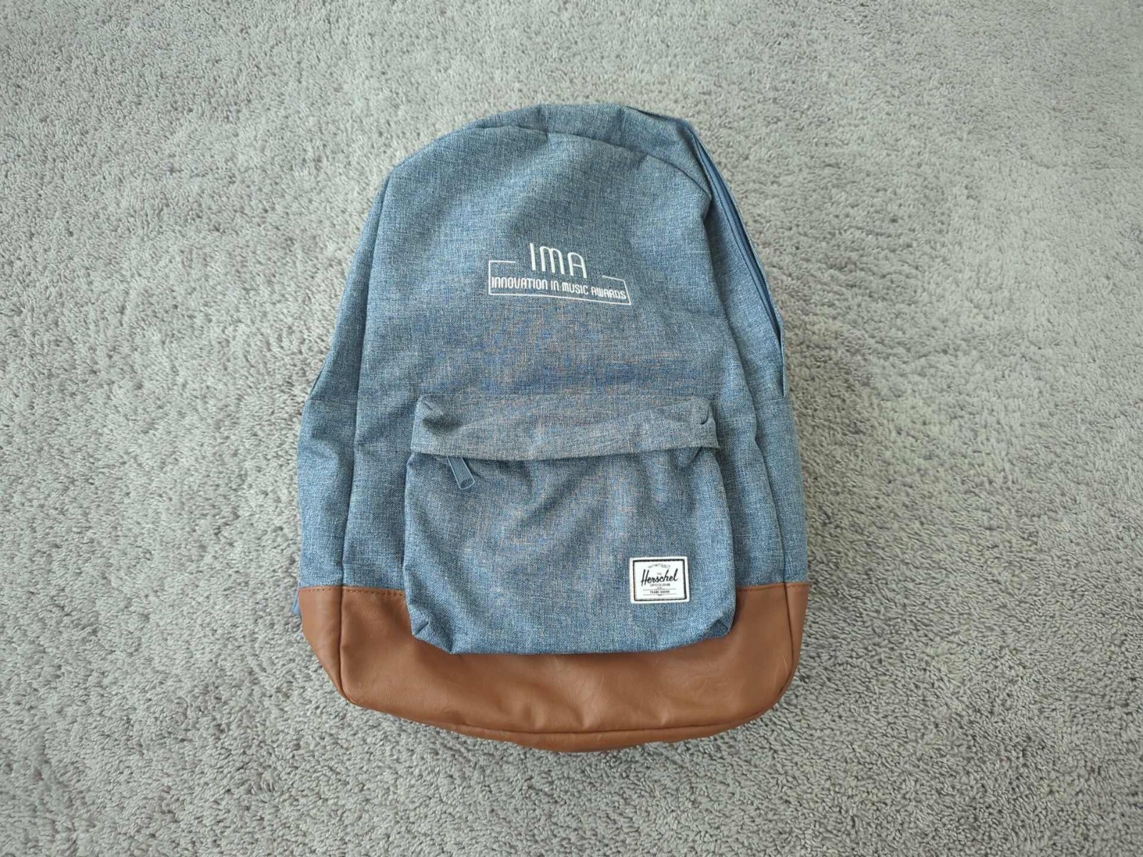 Innovation in Music Awards Bag Unisex 16″ x 16″ Herschel Blue Brown