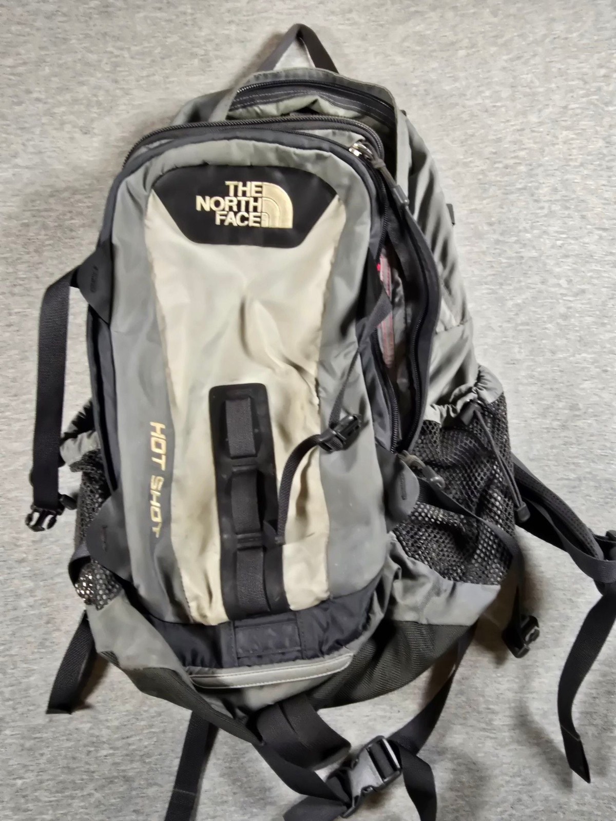 The North Face Hot Shot 28L Backpack in Light Khaki