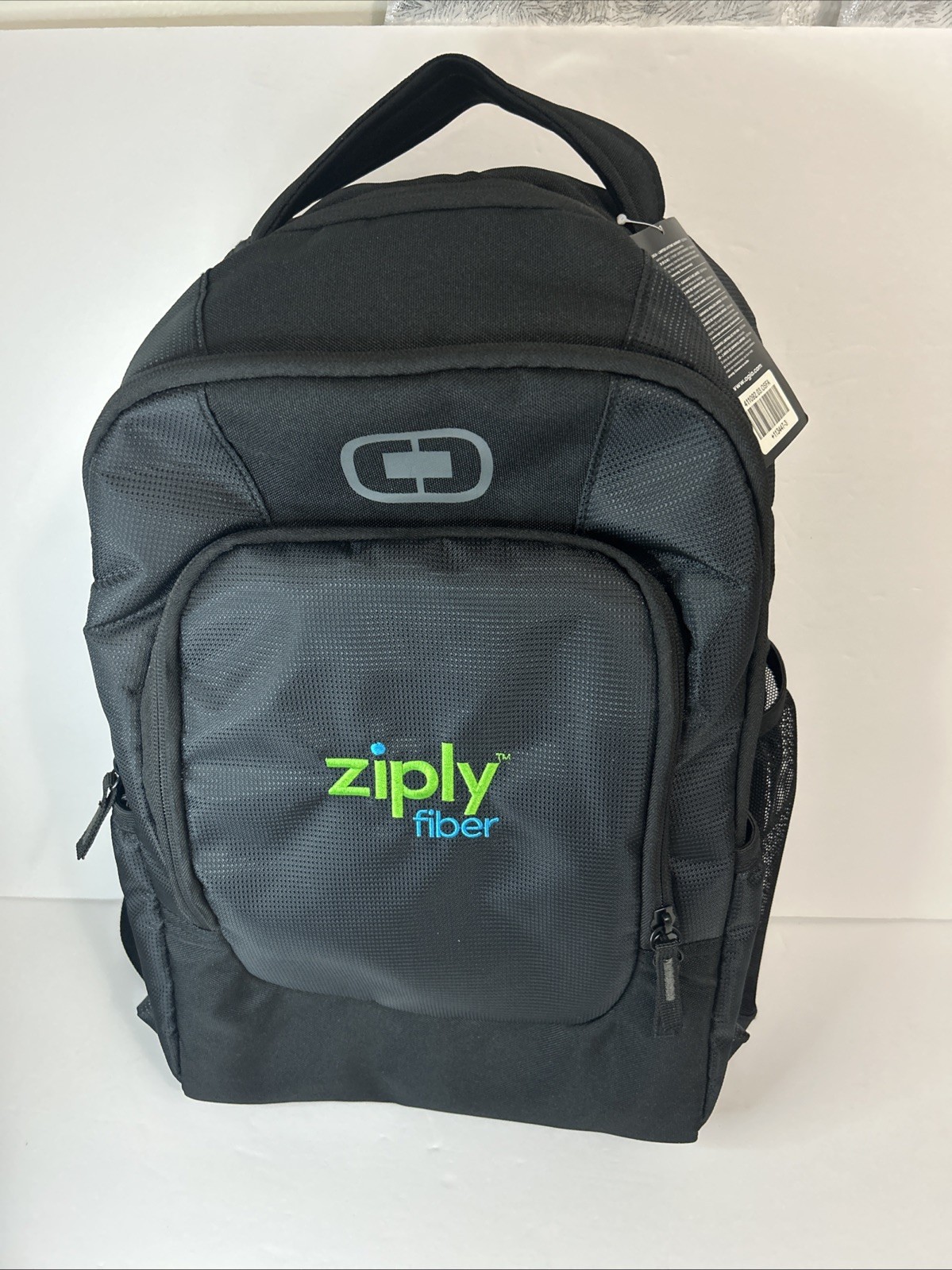 Ogio Street Metro Tech Specs Laptop 17 “ Backpack Ziply Fiber Logo Black New