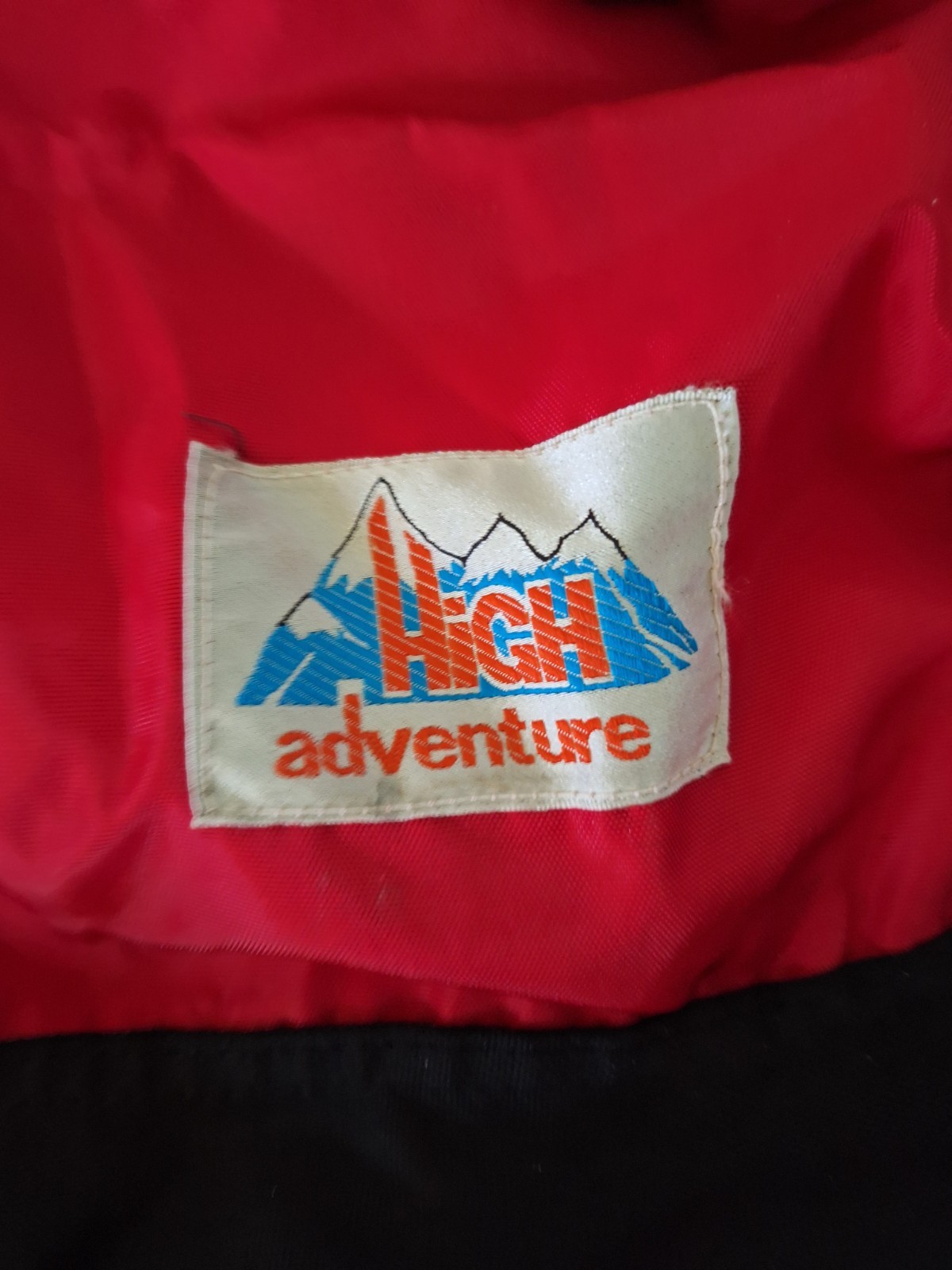 High Adventure Red Black Duffle Bag Zip Lightweight Outdoor Travel