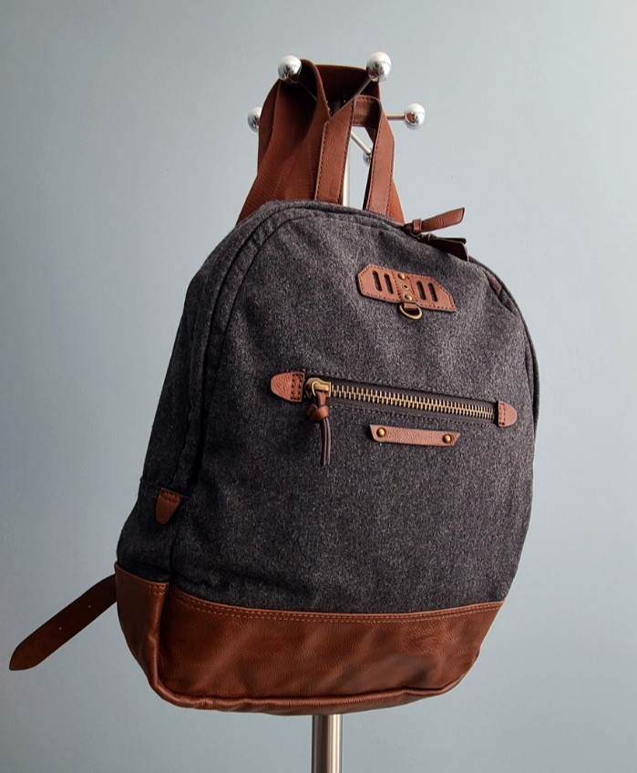 ALDO Laptop Travel Backpack Fits Up to 16″ Gray Cloth Cotton Leather