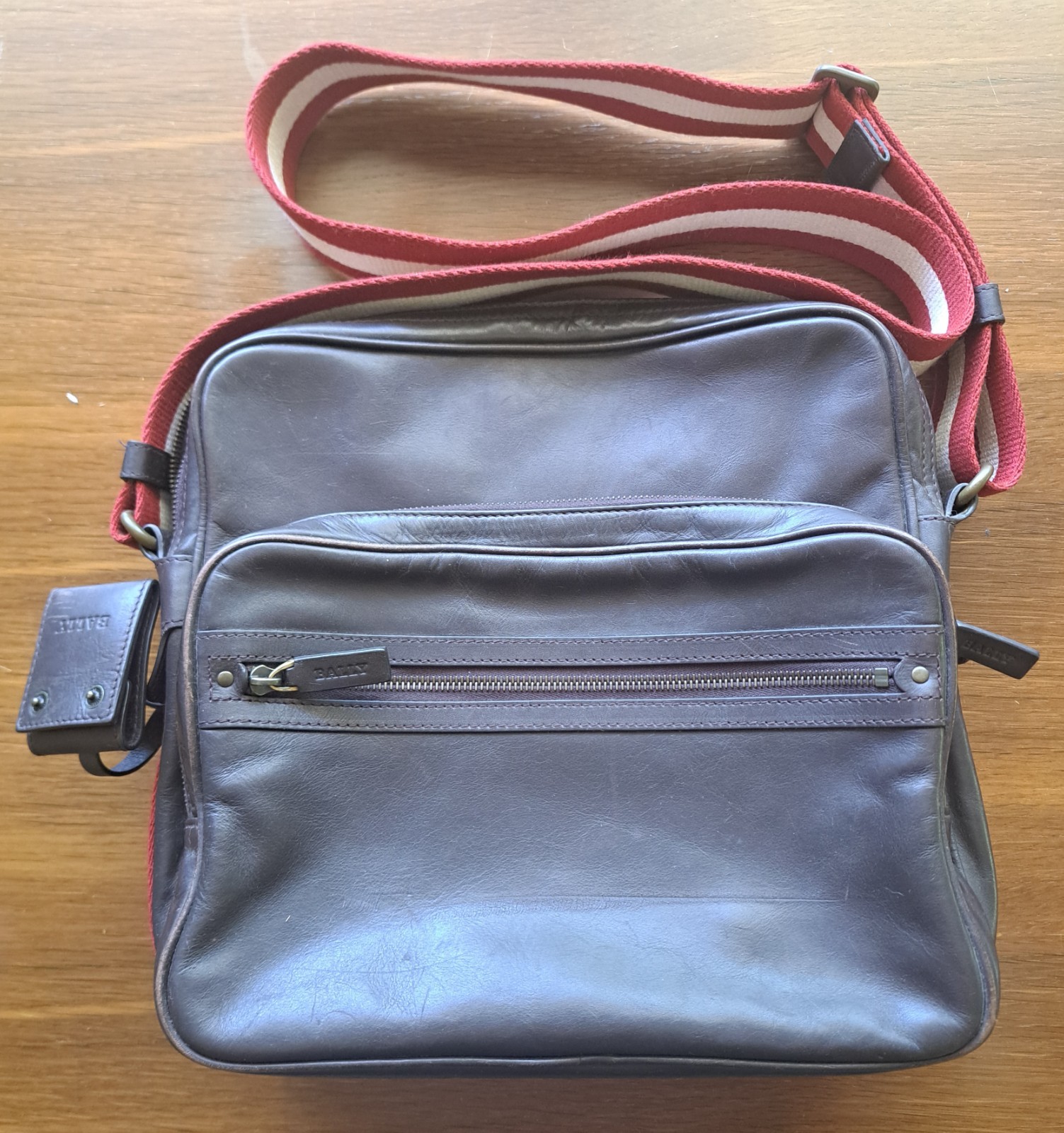 Bally Striped Men’s Leather Crossbody Bag Brown Used