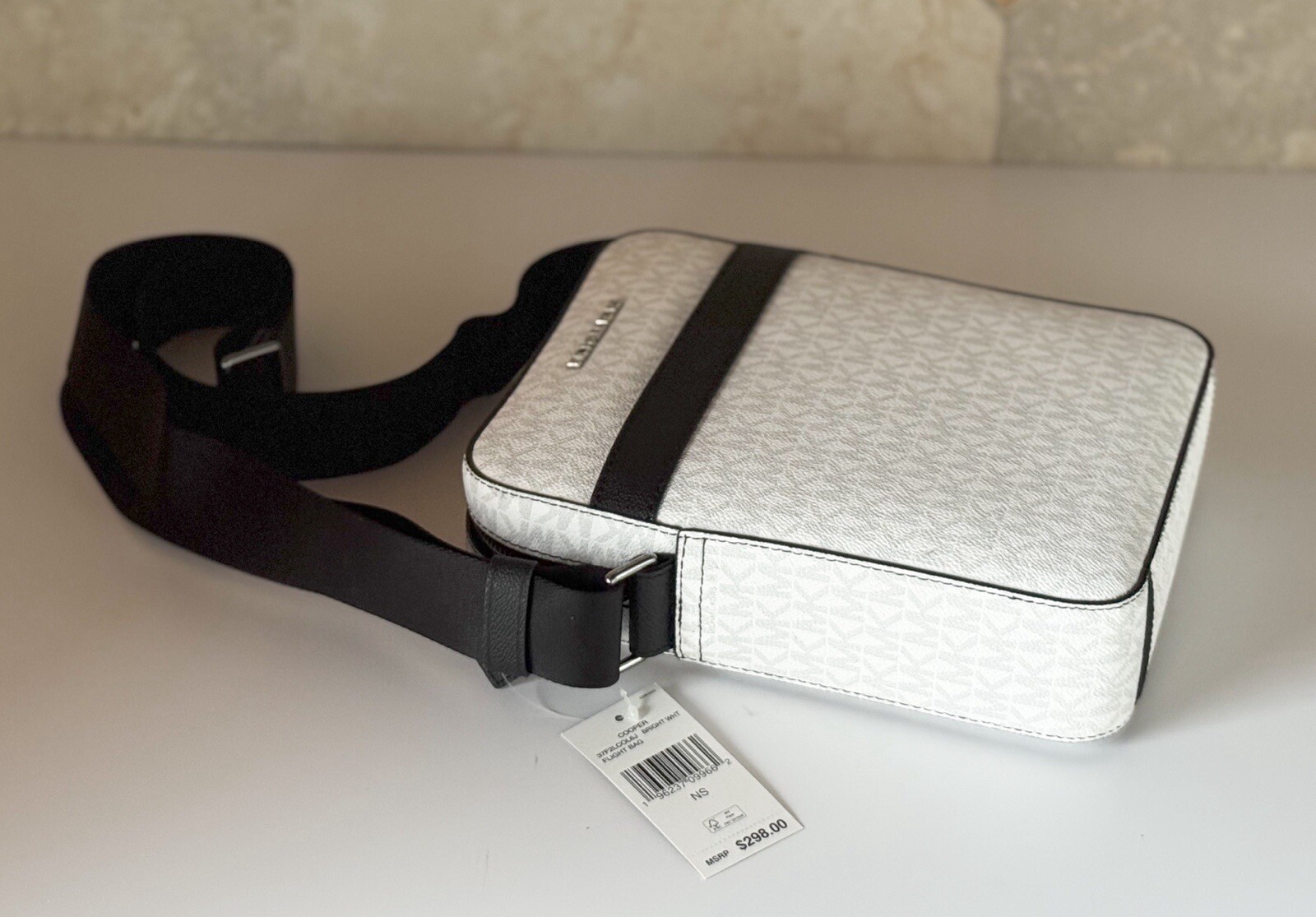 MICHAEL KORS COOPER MEDIUM SHOULDER CROSSBODY FLIGHT BAG MK BRIGHT WHITE/BLACK