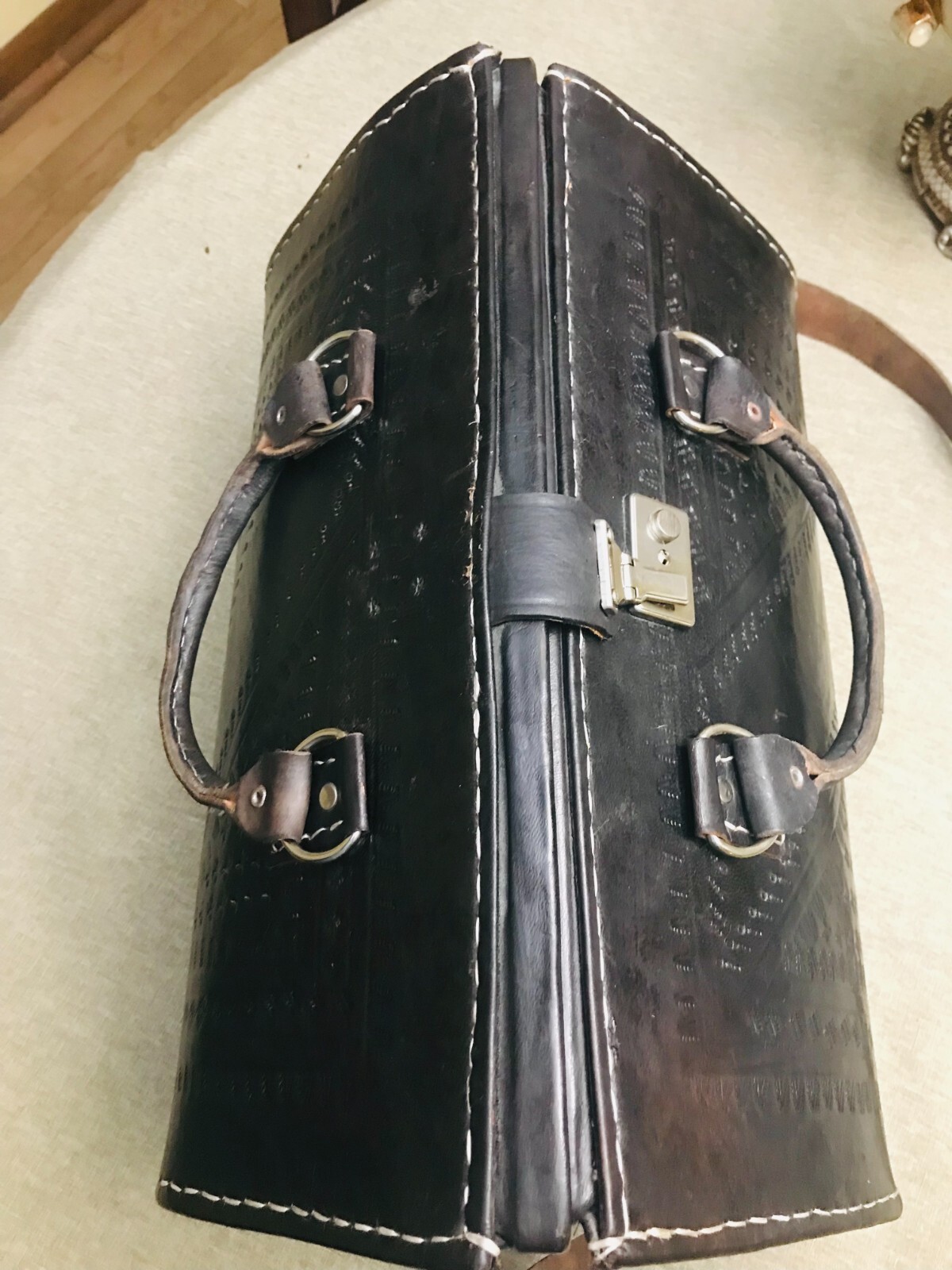 1930s Leather Gladstone Bag / Briefcase / Travel Bag / Messenger Bag – Spain