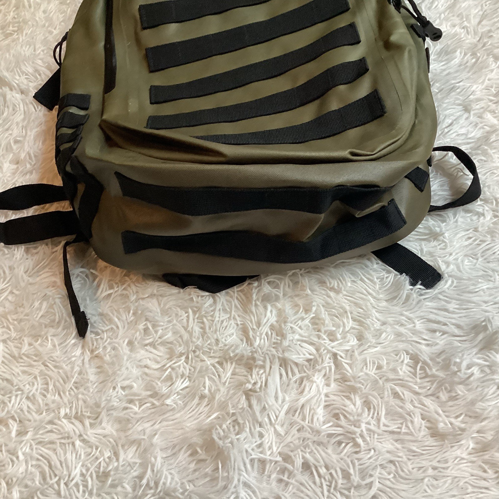 Hurley First Light Backpack Green Nylon Durable Water Resistant Surf Skate