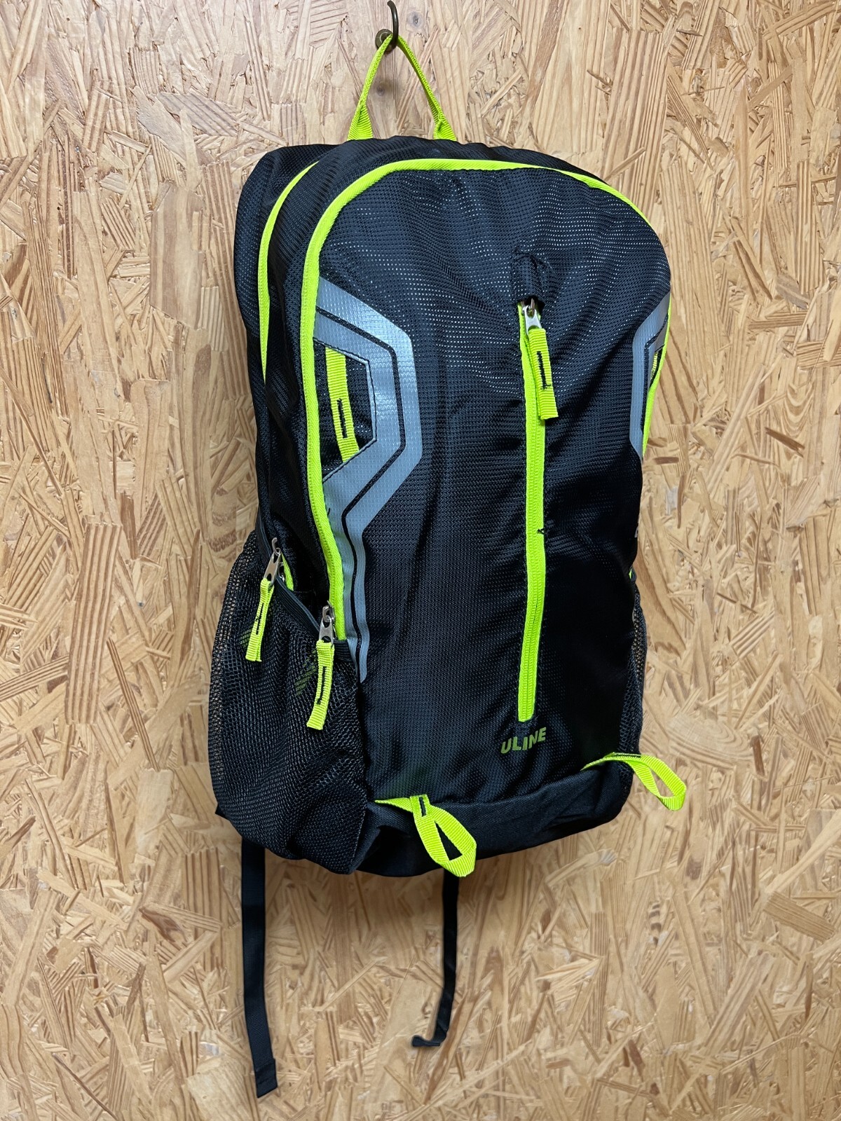 Uline Daypack Black/Lime 25 L Capacity 11 inches wide. 18.5 inches deep