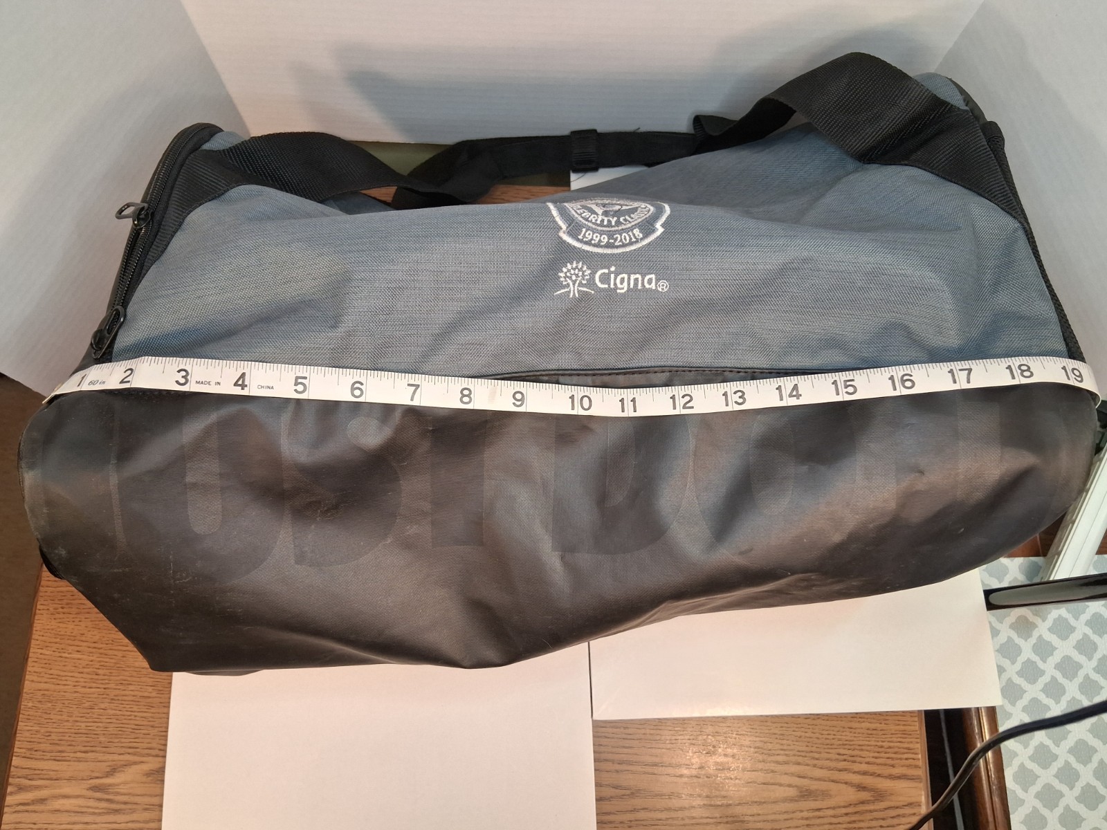 Nike Duffel Bag with Shoulder Strap & Handle Calhoun Celebrity Golf Tourney Gift