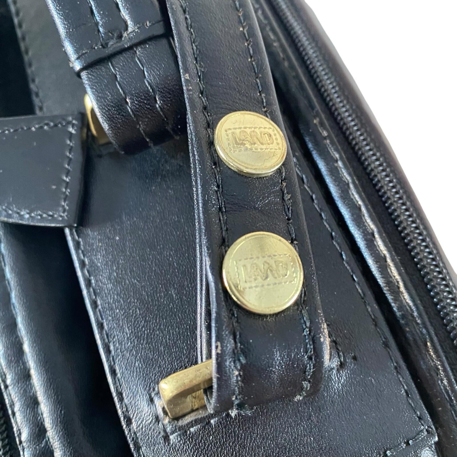Land VTG Leather Bag Black Travel Business Carry On Shoulder Strap Zip Around
