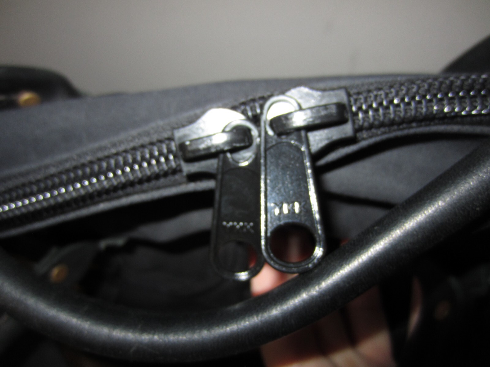 Frost River for Askov Finlayson Correspondent Brief Bag Dark Navy Blue Box 11