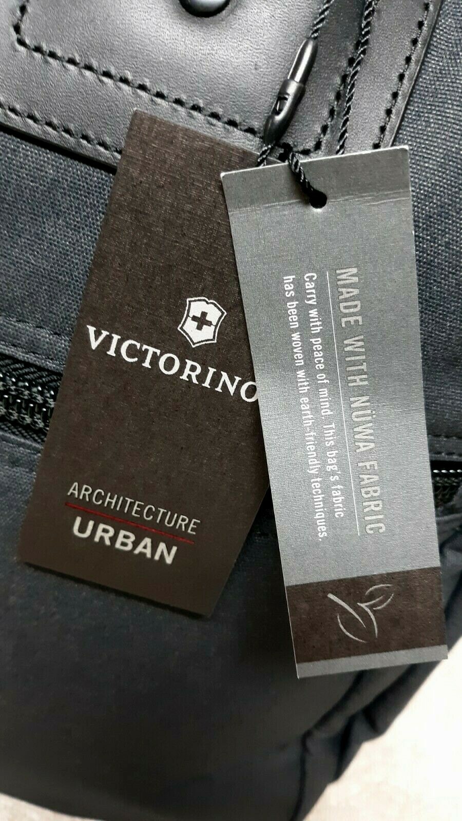 VICTORINOX – ARCHITECTURE – URBAN – 32 3255 01 – Briefcase Day Bag – GRAY Black