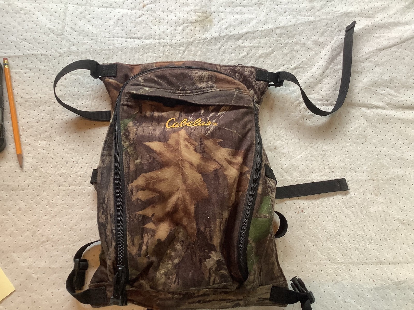 Cabela’s Como 5 Pocket Accessory Back Pack Used