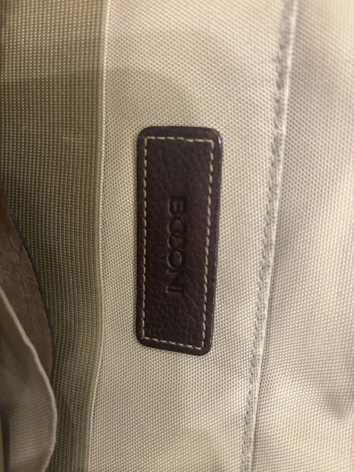 Boconi Leather Briefcase for Men Zip Closure Inner Pockets Classic Solid