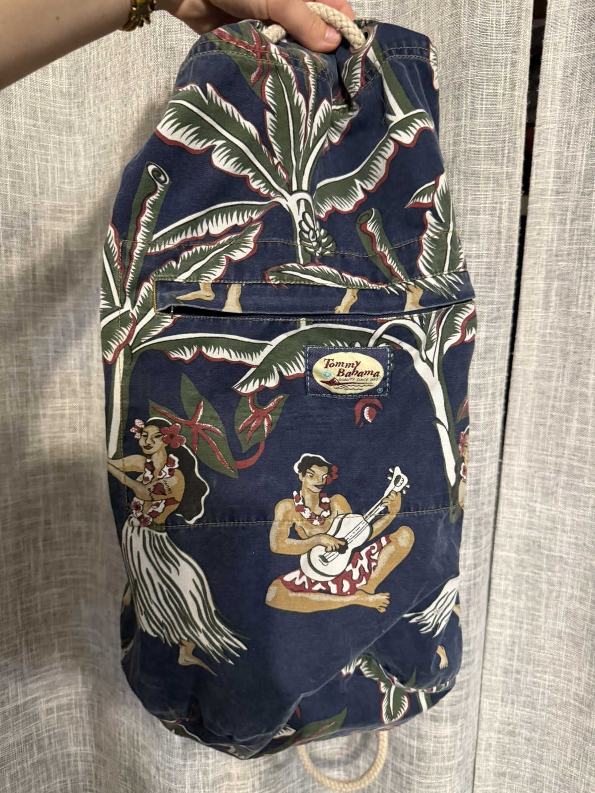 VINAGE TOMMY BAHAMA ALOHA BACKPACK DUFFLE BEACH BAG HAWAIIAN SLING SHOULDER BAG