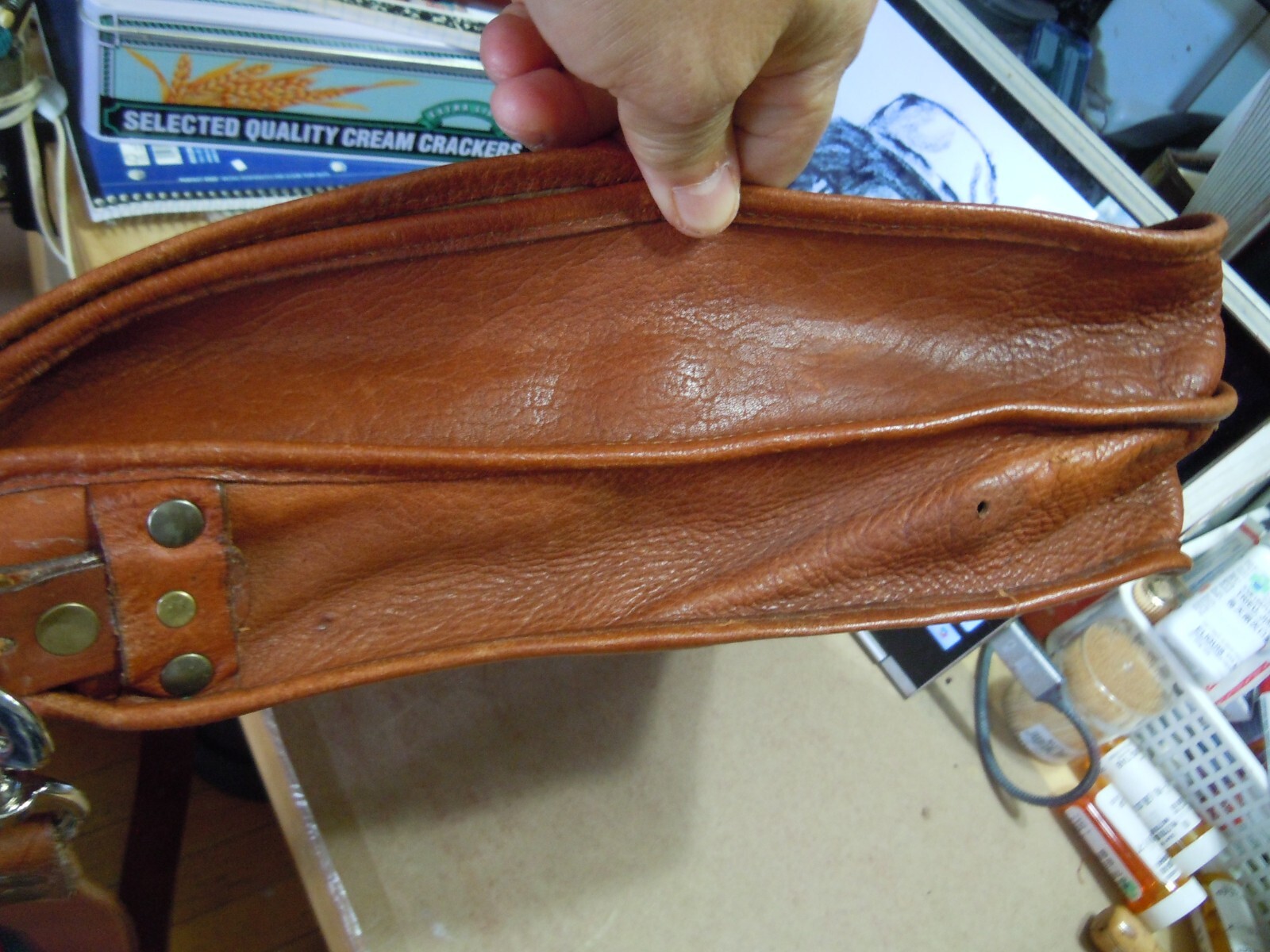 Vintage Eddie Bauer Designs by Sevestet New York All Leather Messenger