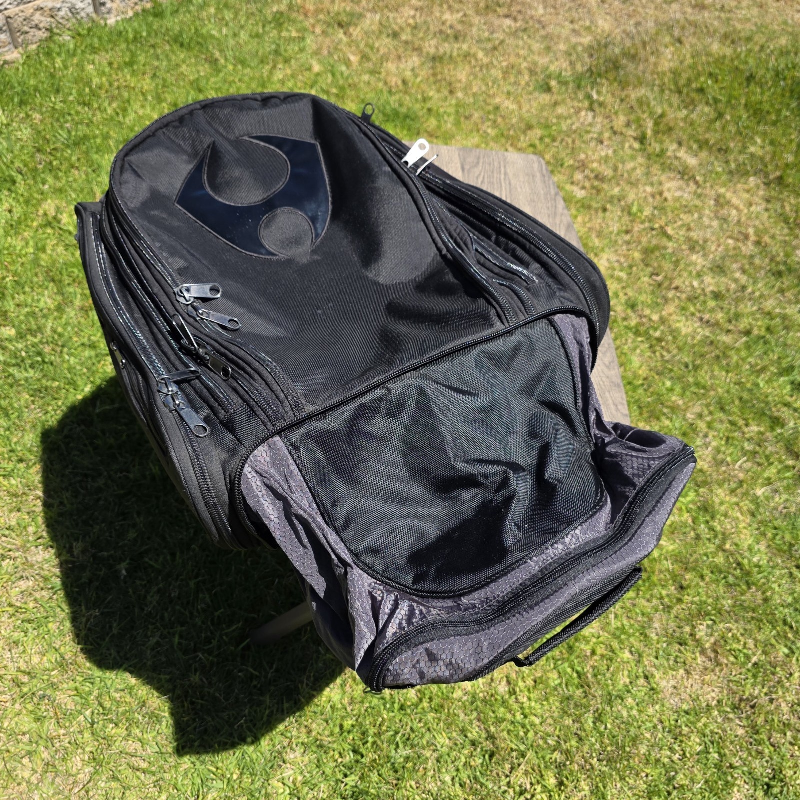 HYLETE icon XL Convertible Black Backpack Expandable Bag Shoe Locker Side Cooler