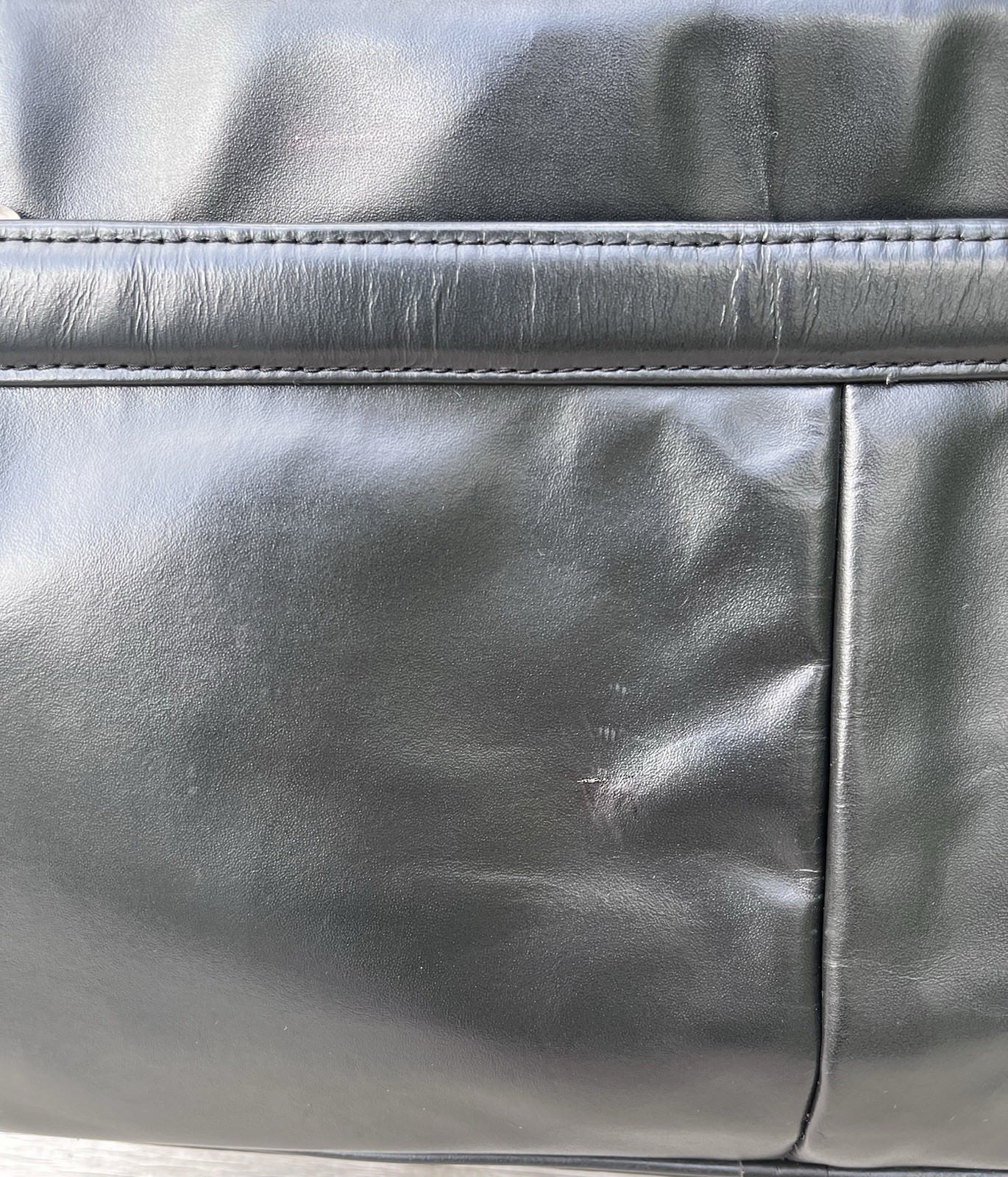 McKlein 17″ Leather Expandable Laptop Briefcase