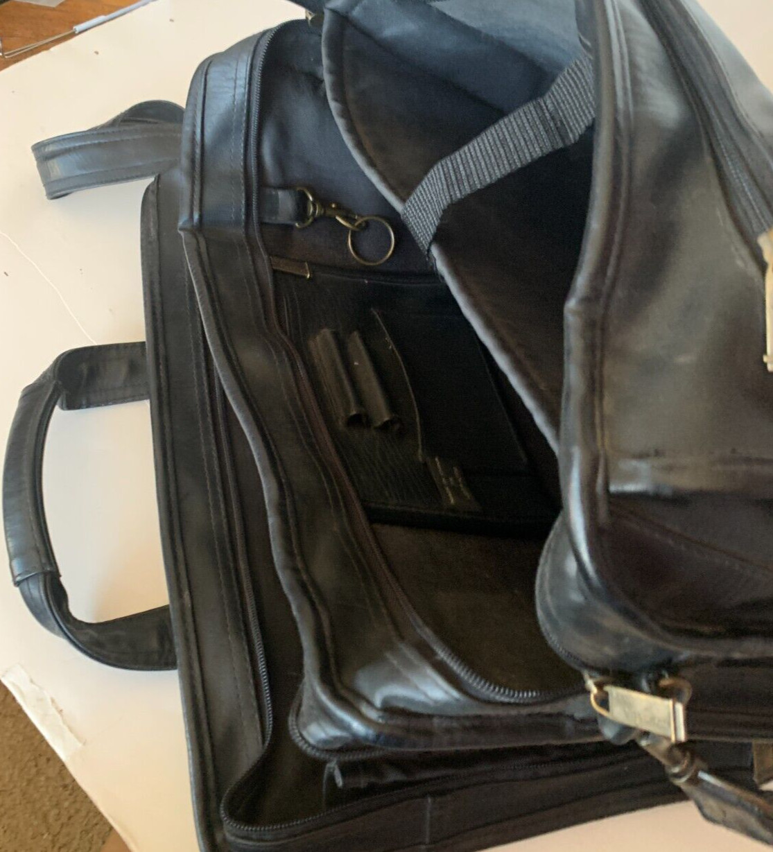 COMP-U-POUCH Tech Organizer Laptop Executive Messenger Travel Bag BY HIT